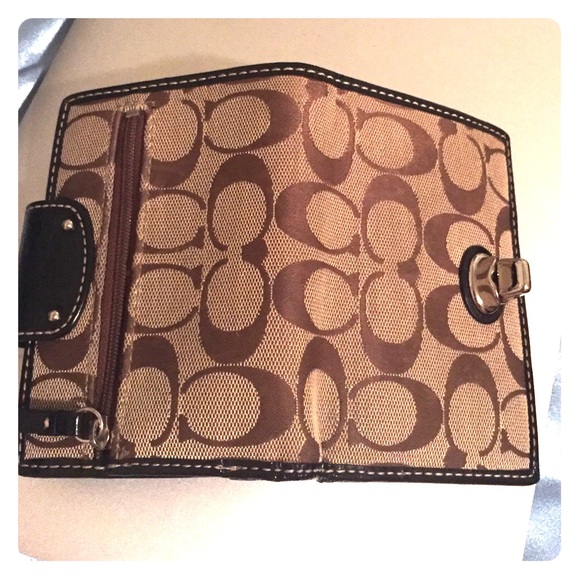 Bifold wallet