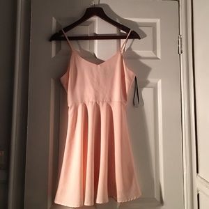 Soft pink spaguetti strap dress