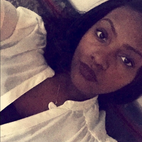 Meet your Posher, Brianna - Picture 1 of 1