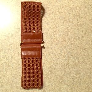 Tan belt