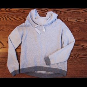 American Eagle Gray sweat shirt