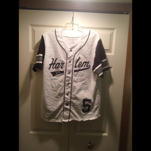 AEROPOSTALE BASEBALL JERSEY SIZE M