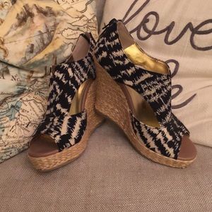 Seychelles Platforms