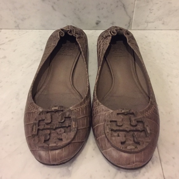 Tory Burch Reva 6