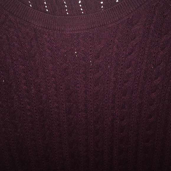 American Eagle Sweater - Picture 3 of 3