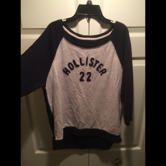 HOLLISTER JERSEY SIZE L