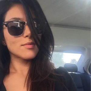 Meet your Posher, Ingrid