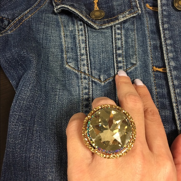 Yellow faux crystal ring - Picture 3 of 4