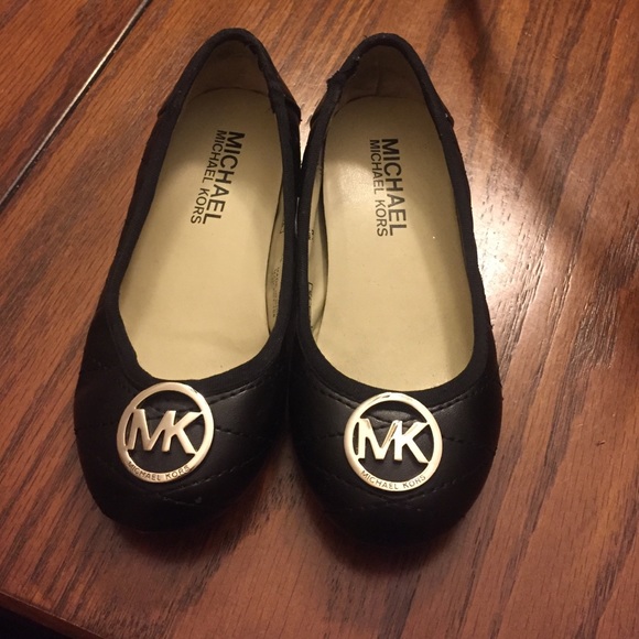 MK girls ballet flats