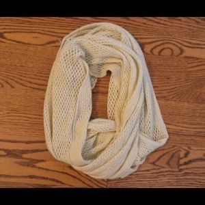 Cream/white infinity scarf