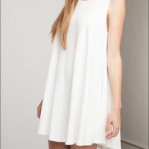 Brandy Melville Alena dress