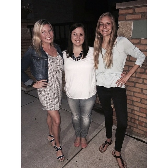 Welcome to my closet! - Picture 2 of 4