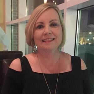 Meet your Posher, Olivia powell