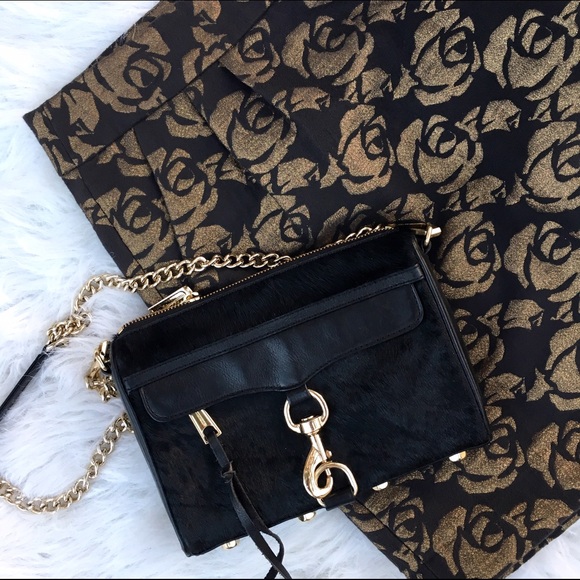 LOFT Dresses & Skirts - Ann Taylor Loft Gold rose skirt