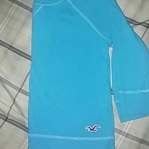 Hollister shirt