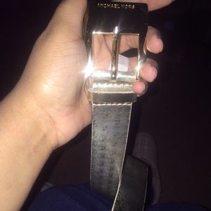 🎉Price Drop👯 Small logo MK belt💋