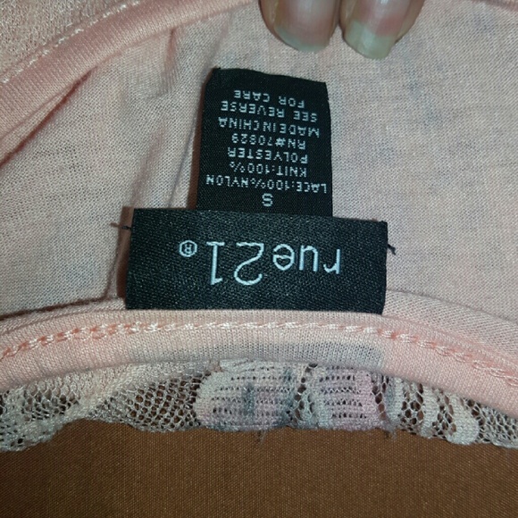 🏝 Fun Pink Floral Short Sleeve Shirt 🏝