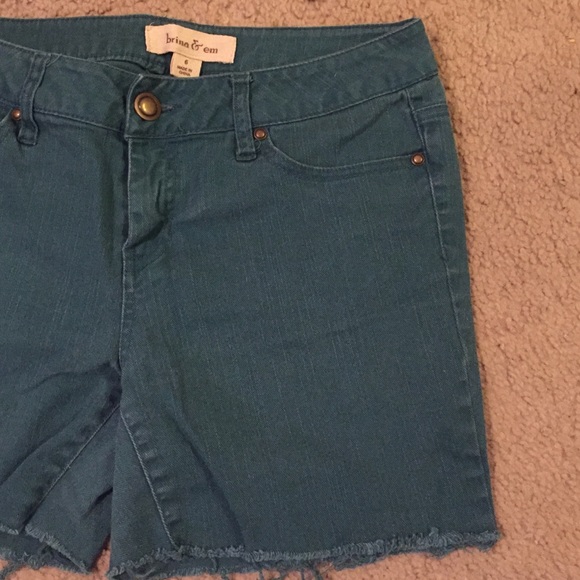 Teal cutoffs