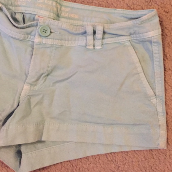 Low rise shorts