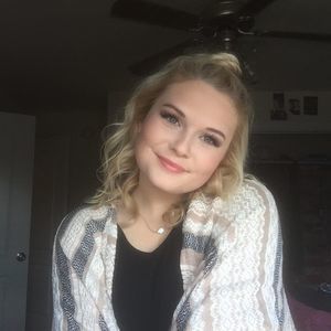 Meet your Posher, Madison