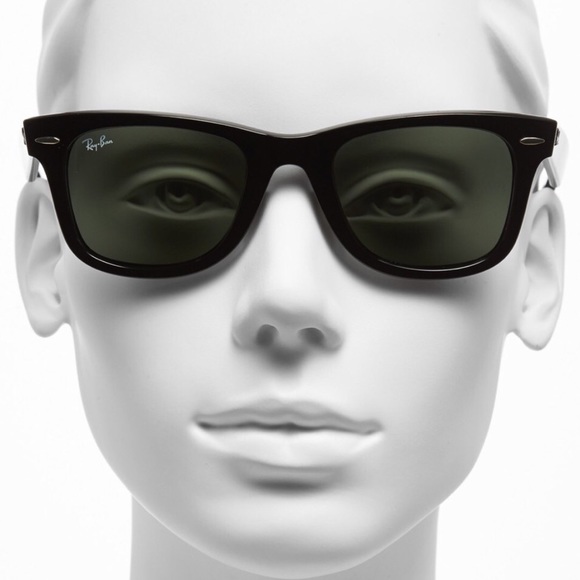 Ray-Ban Accessories - Woman Classic 'Wayfarer' Black Ray-Ban