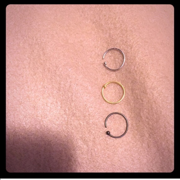 3 nose hoops