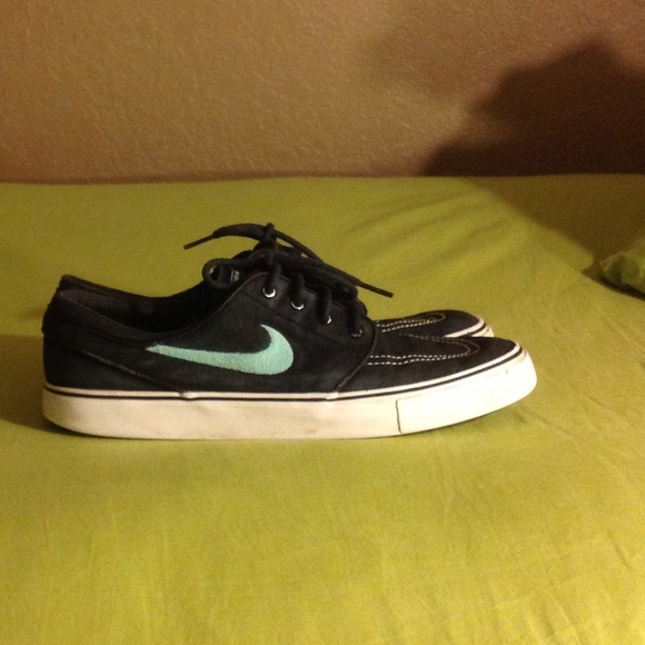 Nike Janoski