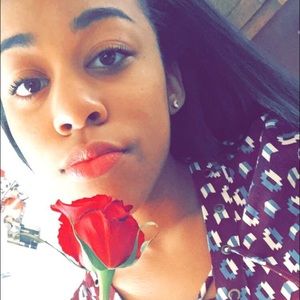 Meet your Posher, Brianna