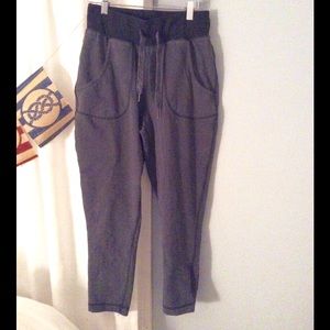 Charcoal grey and black lulu lemon pant