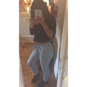 Meet your Posher, Paoal