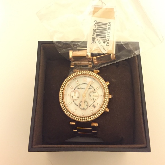 Michael Kors Rose Gold Parker Watch main image 4