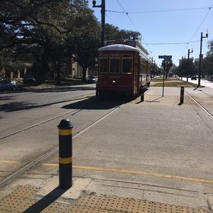 Meet your Posher, Ebony