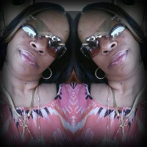 Meet your Posher, Angela