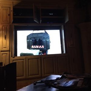 Meet your Posher, Colin