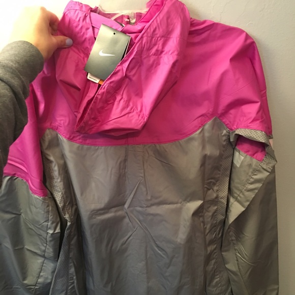 SOLD ON M - Picture 3 of 3