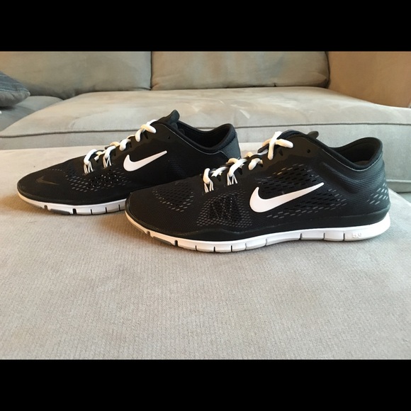 Women's Nike free TR fit 4 size 8
