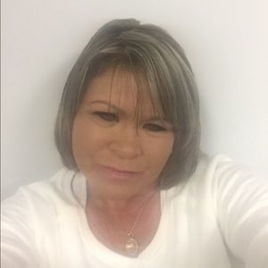 Meet your Posher, Priscilla