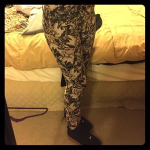 BDG Midrise Wolves Pant