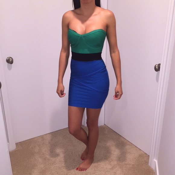 bebe Dresses & Skirts - Blue and Green Bebe dress