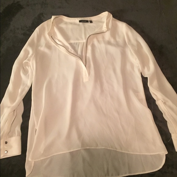 White blouse with zipper