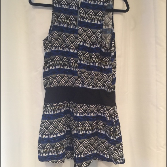 Express geo print romper - Picture 4 of 4