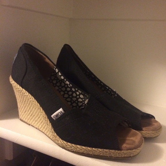 Black Toms wedges