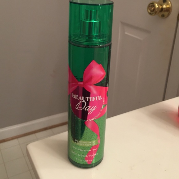 Bath and body works body spray