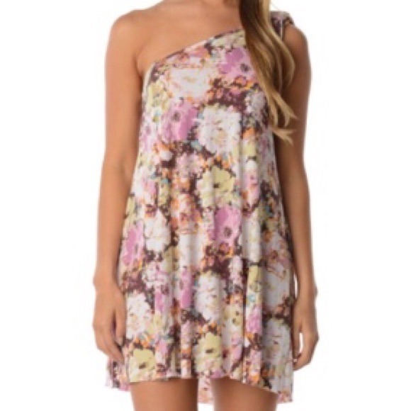 🎉HP🎉 🆕 White & Pink Floral One Shoulder Dress - Picture 4 of 4