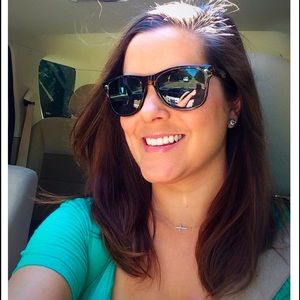 Meet your Posher, Lezli