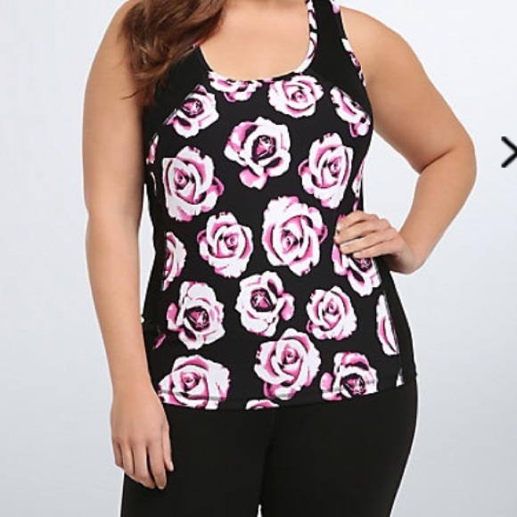NEW WITH TAG-Torrid work out tank top-SOLD