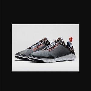 Women's Jordan's flight flex