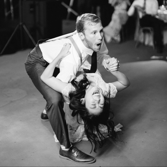 Meet your Posher, Jennifer! 🤘🏻 - Picture 7 of 8