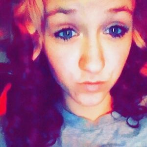 Meet your Posher, Annie