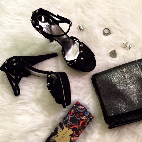 Amazing 2b Bebe studded platform heels!